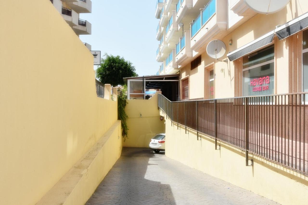 He Cabo Roig Strip Apartment Orihuela Luaran gambar